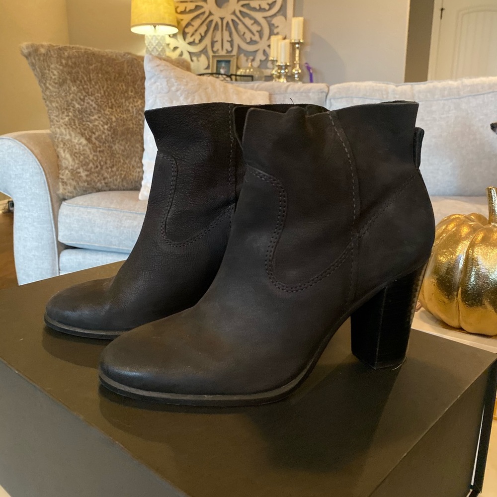 Vince Camuto booties